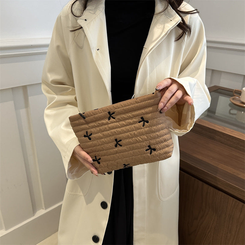 Oxford Cloth Butterfly Print Clutch For Women | حقيبة نسائية قماش أوكسفورد بطبعة فراشة